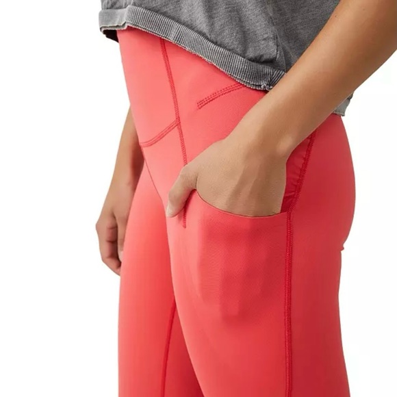 Free People Movement Set The Pace Leggings Women’s M Cayenne NWT - Picture 3 of 4